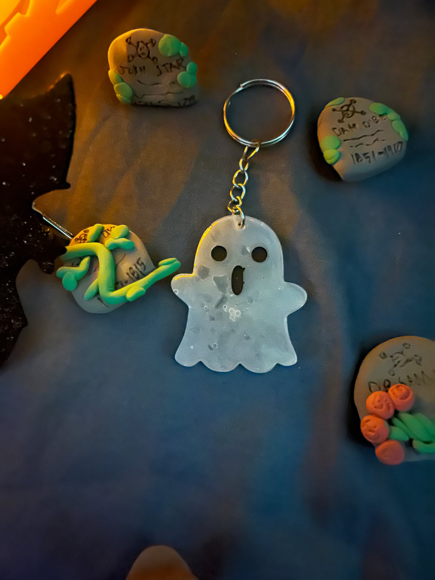 Ghost with arm keychain