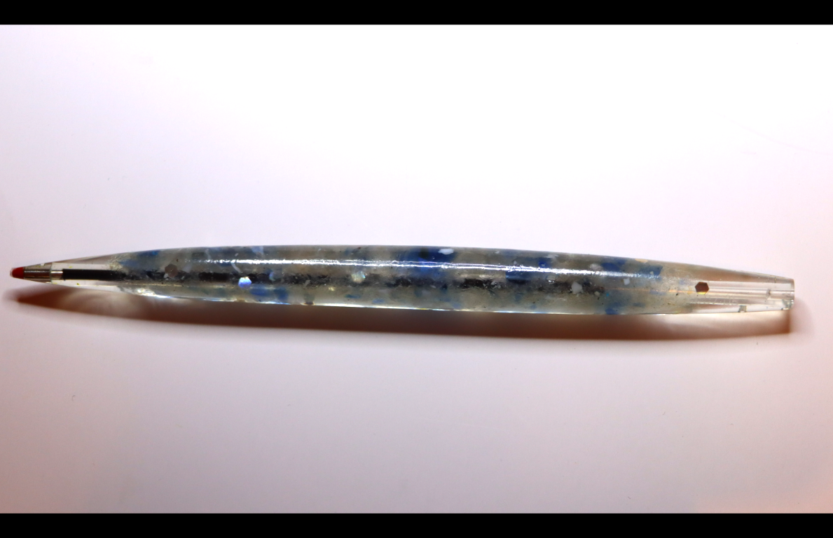 Blue glittery pen